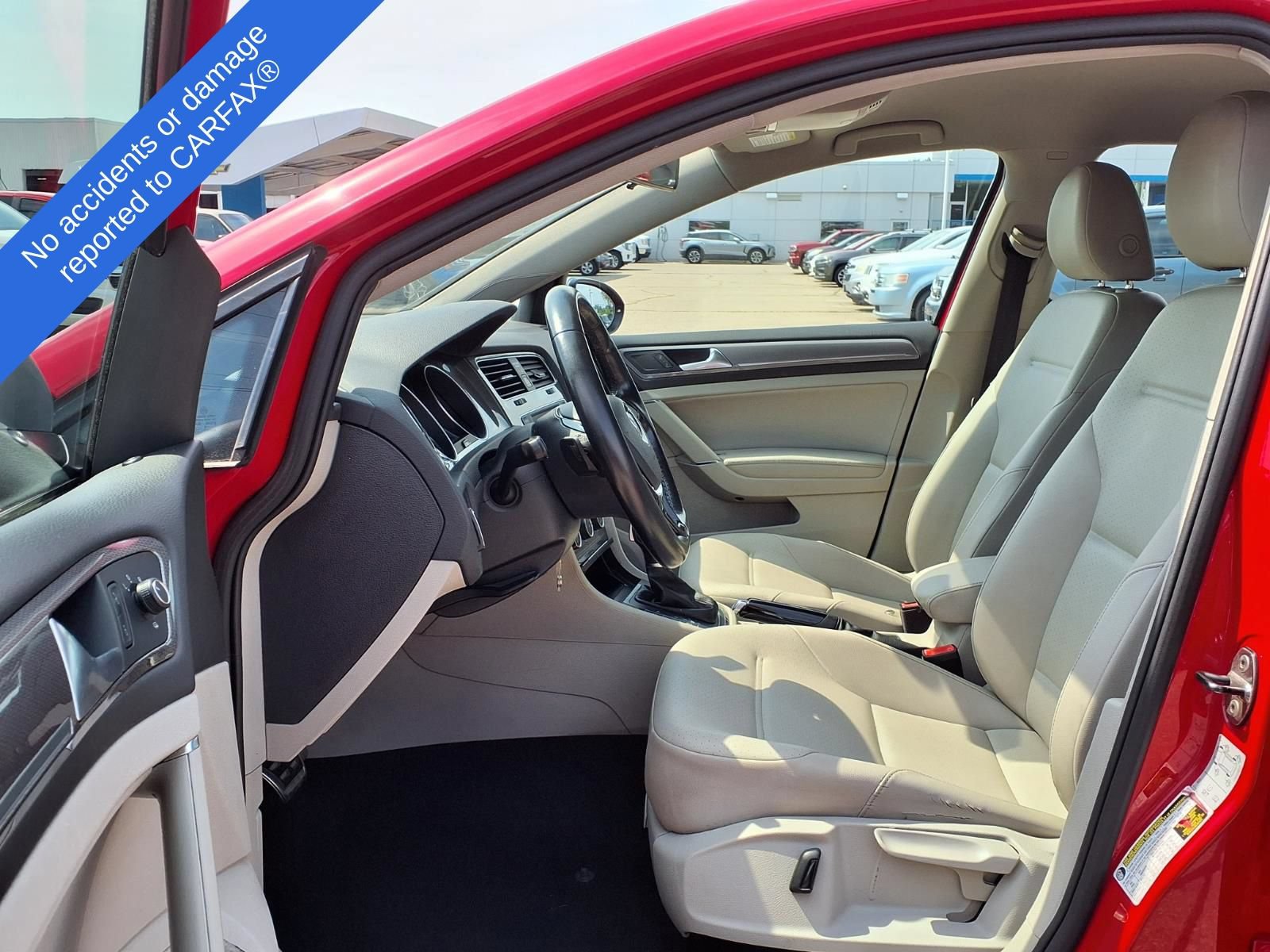 Used 2017 Volkswagen Golf Alltrack AWD/4WD image 18
