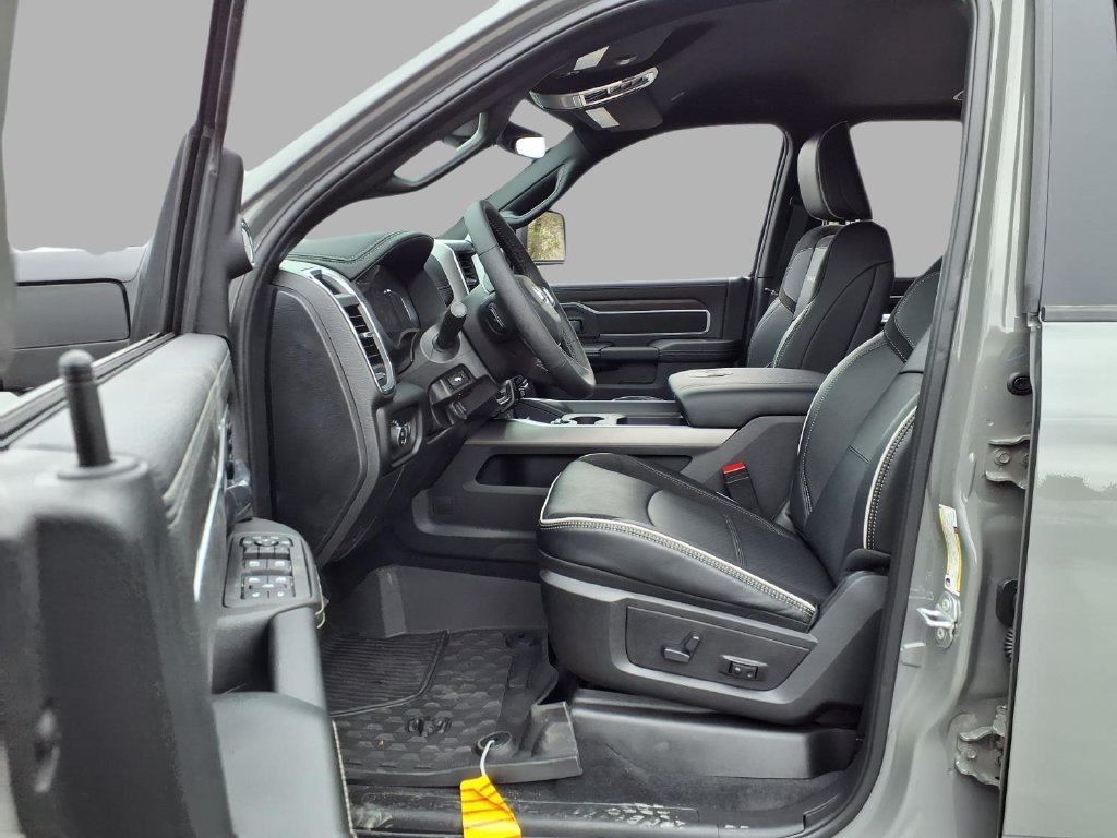 New 2027 RAM 3500 Laramie AWD/4WD image 20