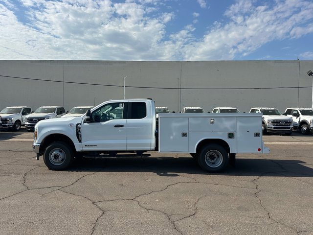 New 2025 Ford F350 XL w/ XL Chrome Package image 4