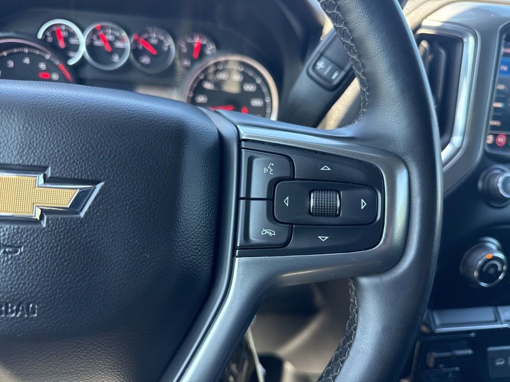 Used 2023 Chevrolet Silverado 2500 LT AWD/4WD image 14
