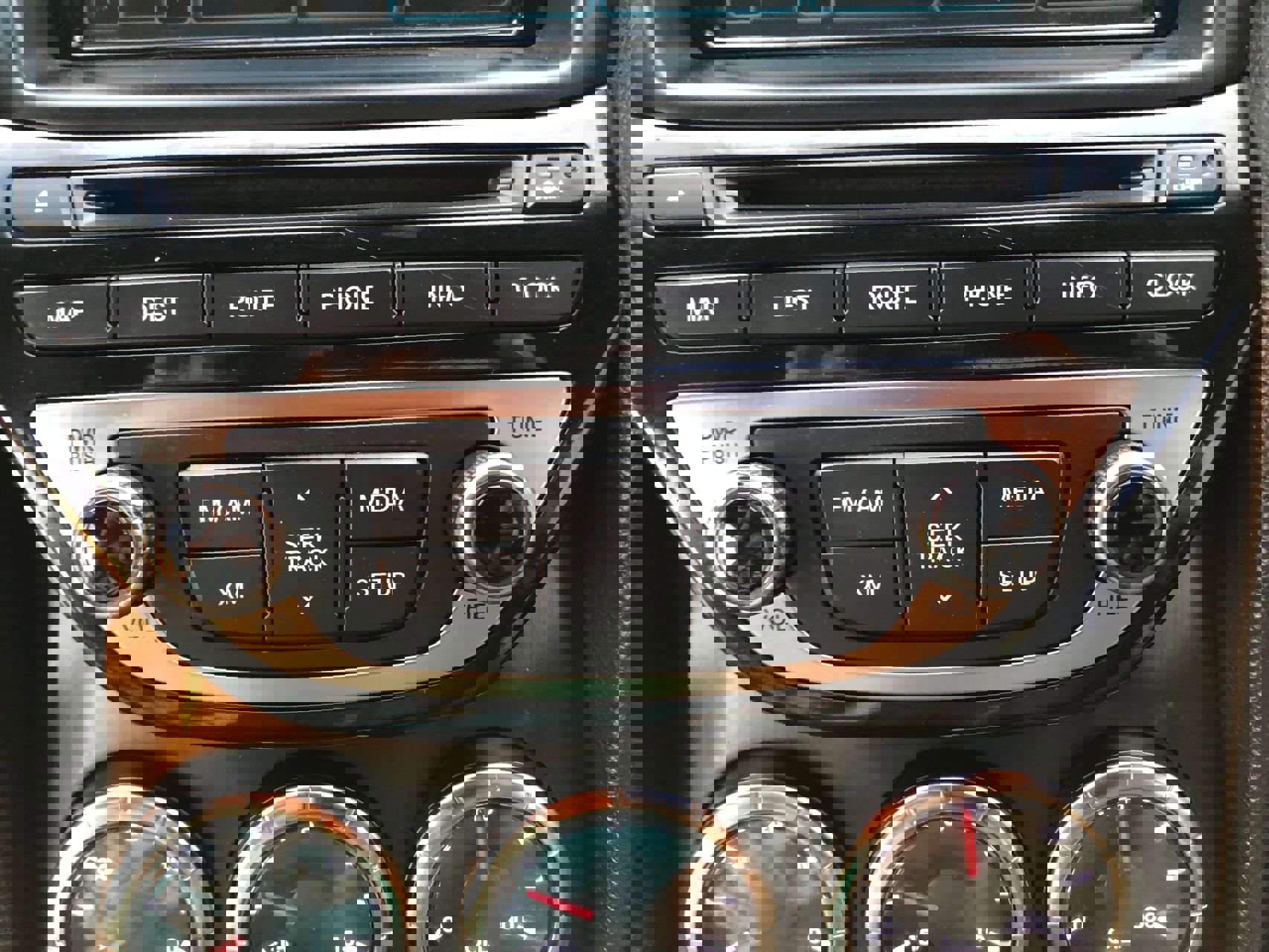 Used 2013 Hyundai Genesis 2.0T image 22