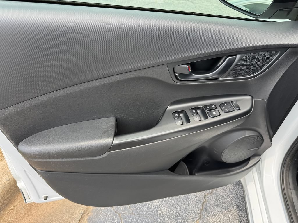 Used 2022 Hyundai Kona N Line w/ Tech Package AWD/4WD image 13