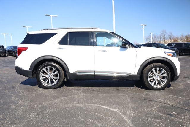 Used 2023 Ford Explorer Limited image 3