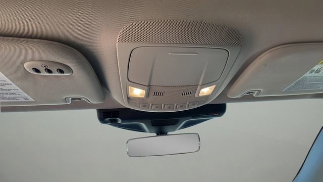 Used 2023 Lincoln Nautilus Standard w/ Premium Package image 27