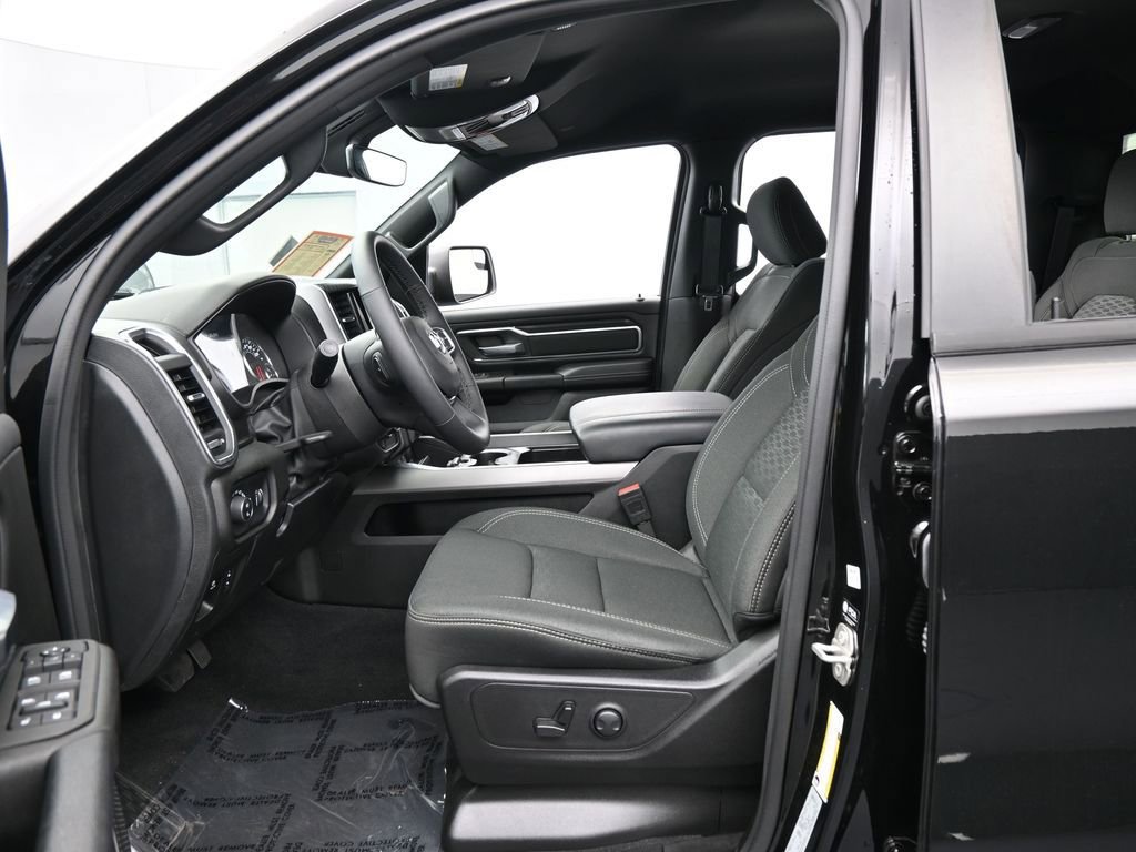 Used 2025 RAM 1500 Big Horn image 11