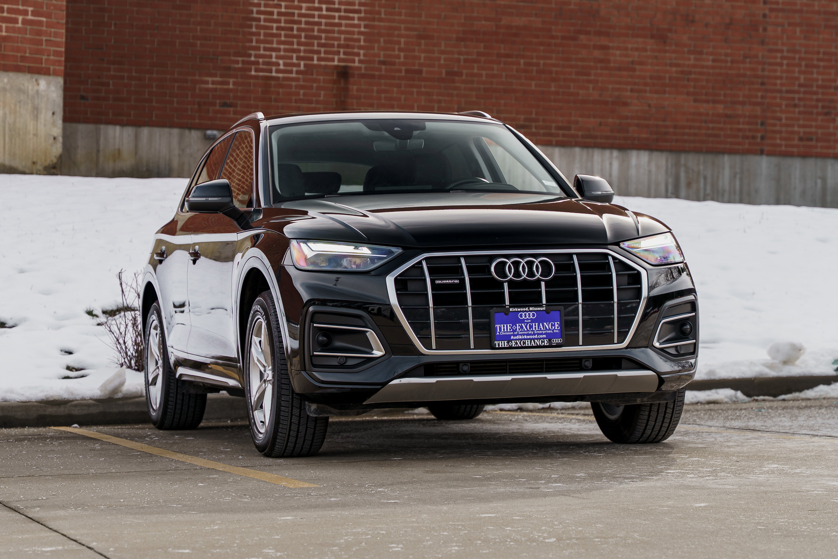 Certified 2023 Audi Q5 2.0T Premium w/ Convenience Package image 1