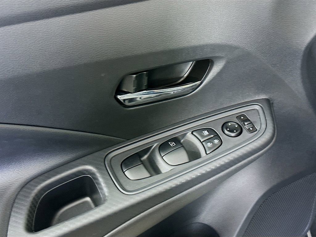 Certified 2025 Nissan Versa SV w/ Trunk Package image 24