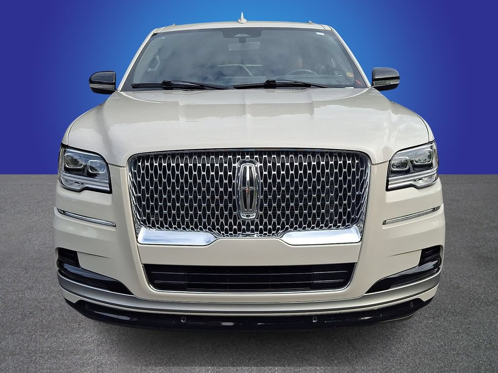 Used 2024 Lincoln Navigator Reserve AWD/4WD video 2