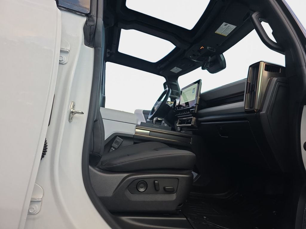 Used 2024 GMC Hummer EV 2X w/ Extreme Off-Road Package AWD/4WD image 19
