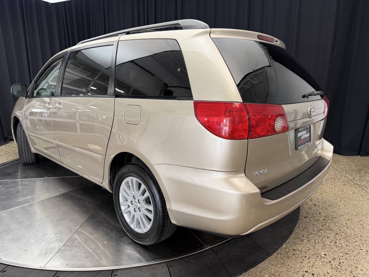 Used 2008 Toyota Sienna LE AWD/4WD image 5