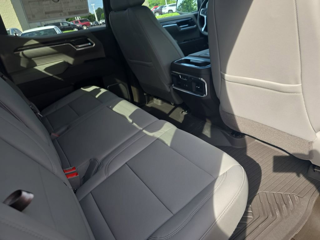 New 2026 Chevrolet Silverado 1500 LTZ AWD/4WD image 11