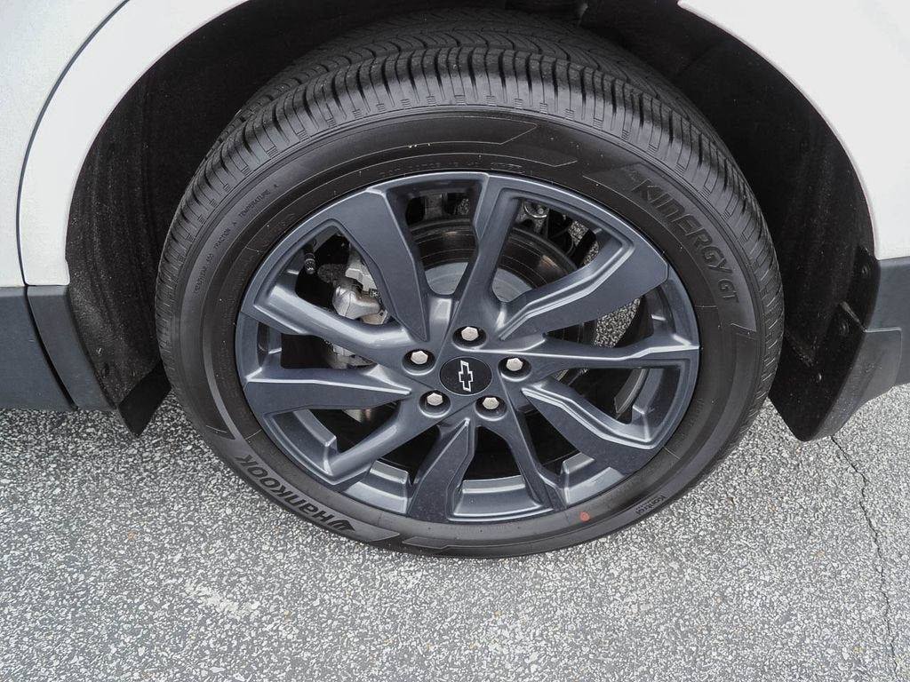 Used 2024 Chevrolet Equinox RS w/ LPO, Floor Liner Package FWD image 37