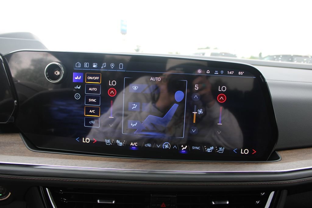New 2026 Chevrolet Tahoe High Country AWD/4WD image 54