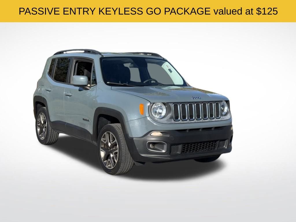 Used 2016 Jeep Renegade Latitude image 8