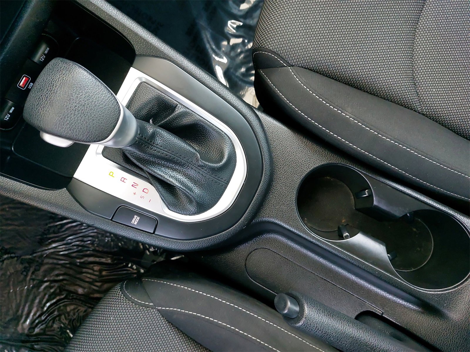 Used 2023 Kia Forte LXS image 27