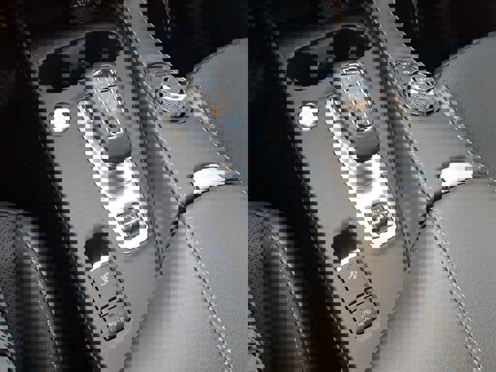 Certified 2025 INFINITI QX55 Luxe w/ Cargo Package image 20