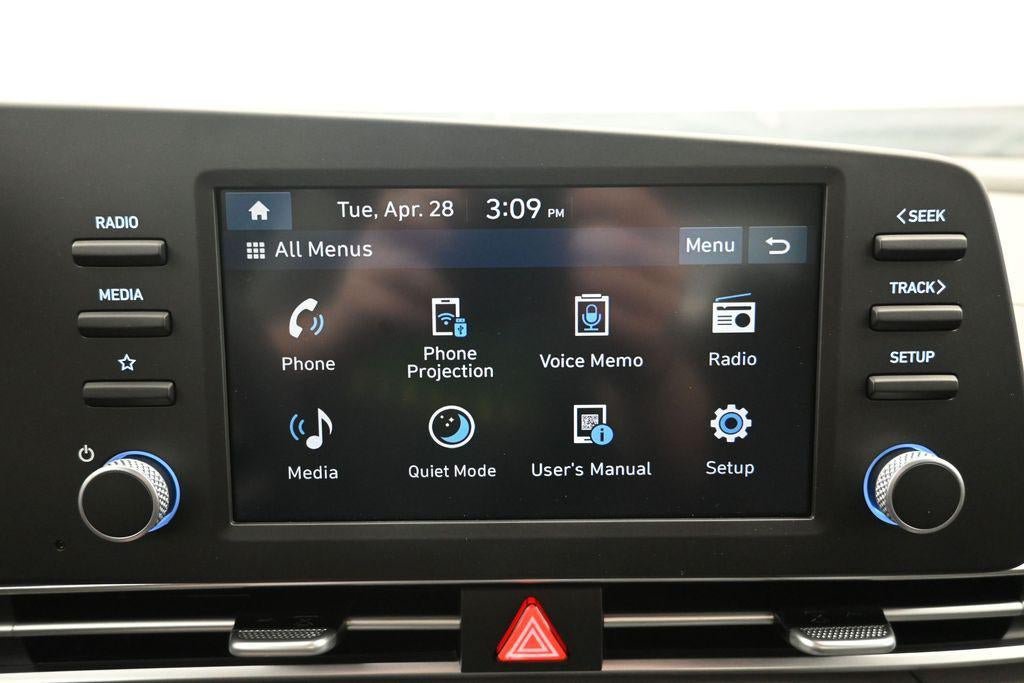 New 2026 Hyundai Elantra SE FWD image 13