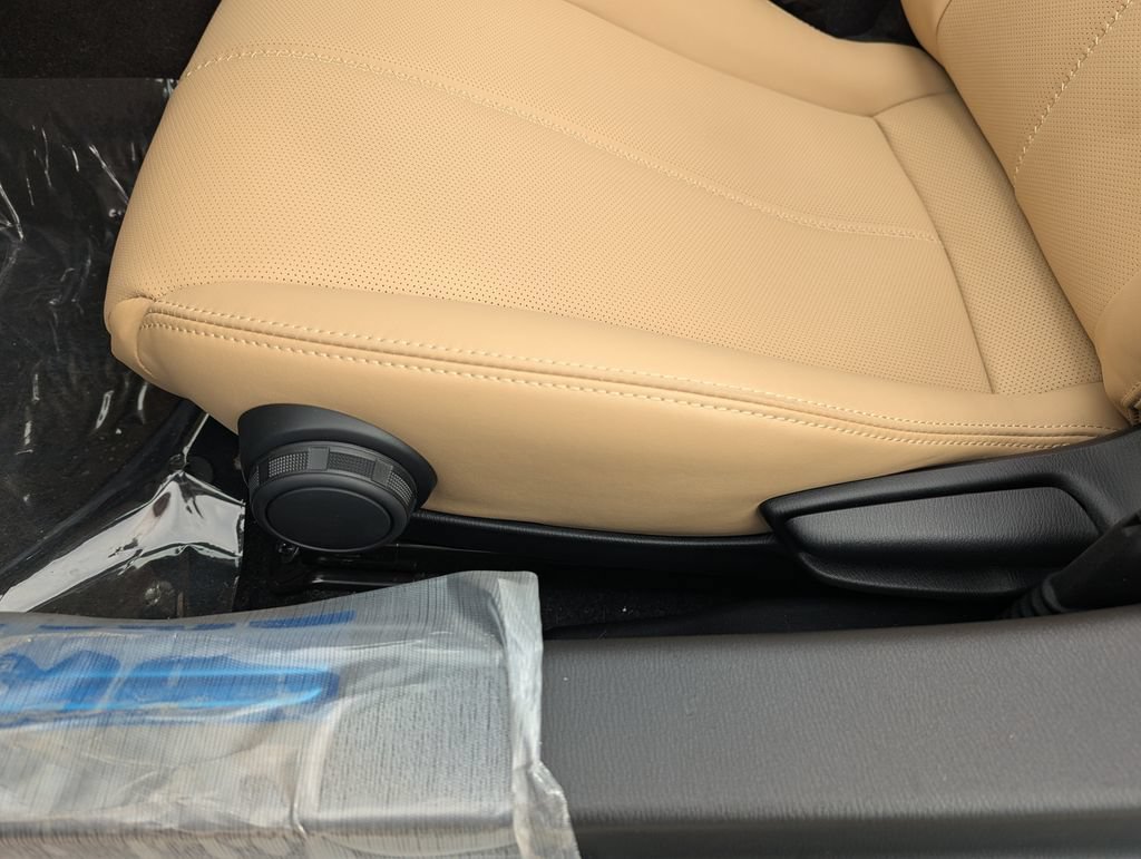 New 2026 MAZDA MX-5 Miata RF Grand Touring RWD image 7