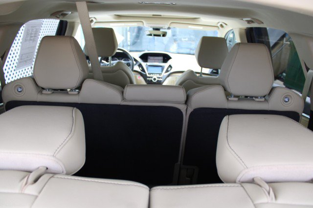 Used 2020 Acura MDX w/ Technology Package FWD image 31