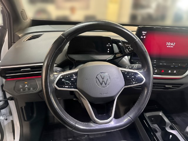 Certified 2022 Volkswagen ID.4 Pro S w/ Gradient Package AWD/4WD image 12