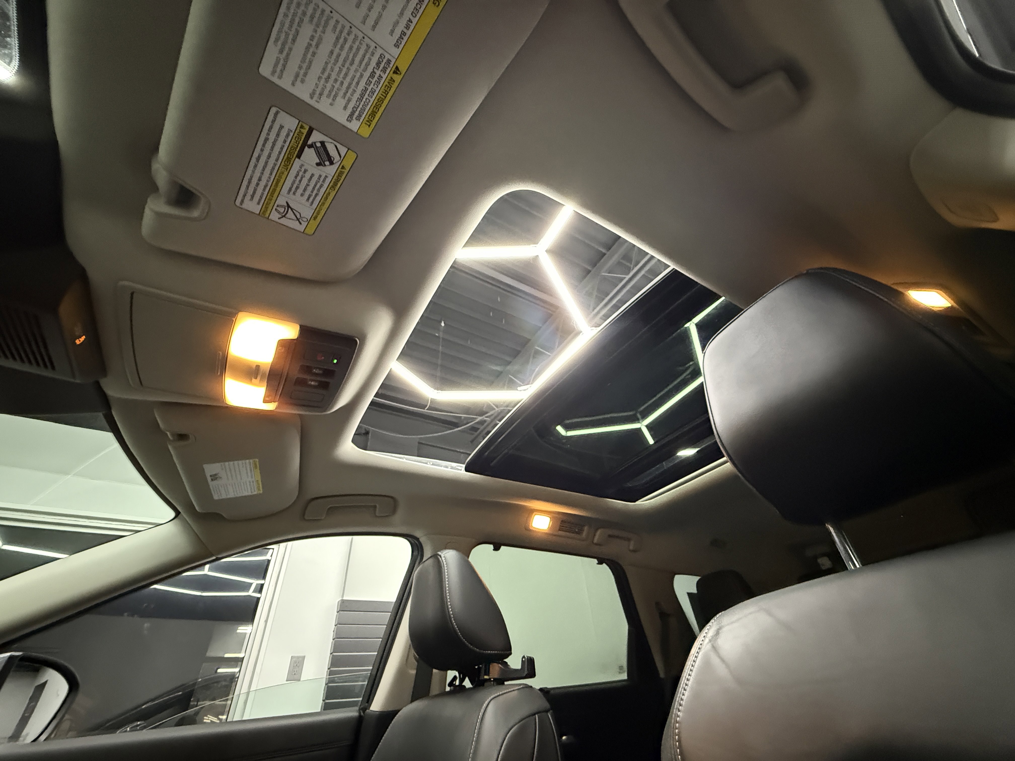 Used 2022 Nissan Pathfinder Platinum image 13