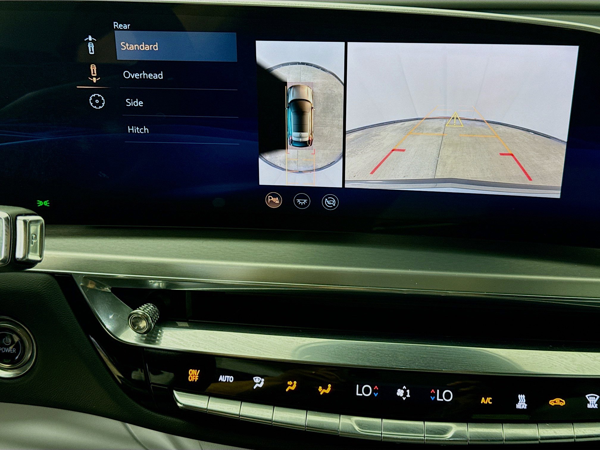 Used 2024 Cadillac Lyriq Sport AWD/4WD image 14