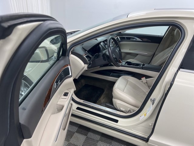 Used 2016 Lincoln MKZ AWD w/ Equipment Group 200A Select image 12