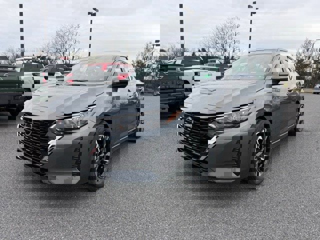 New 2025 Nissan Sentra SV image 2