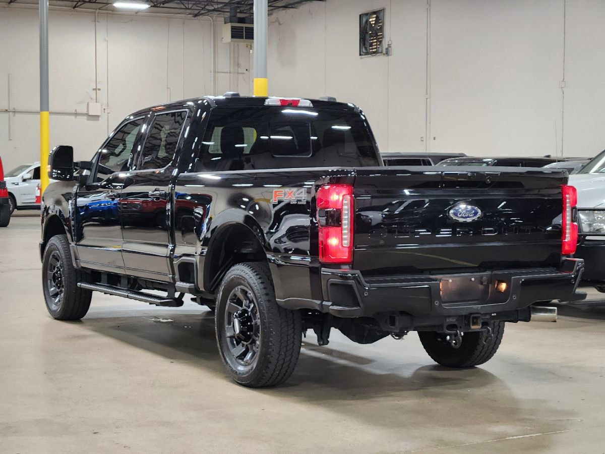 Used 2024 Ford F250 Lariat w/ Sport Appearance Package AWD/4WD image 11