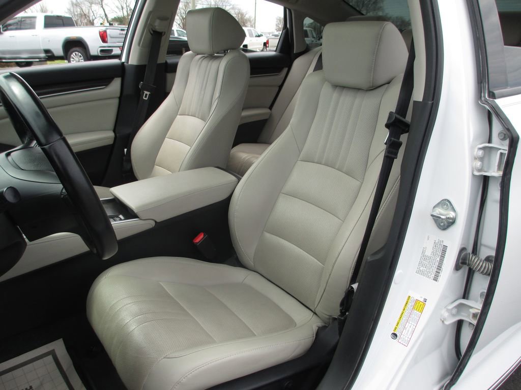 Used 2022 Honda Accord EX-L image 19