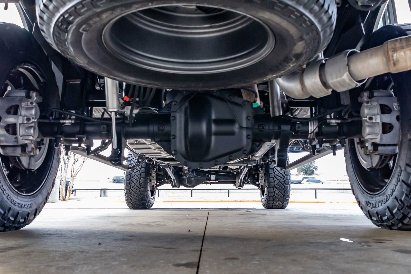 Used 2024 Ford F250 Limited w/ FX4 Off-Road Package image 16