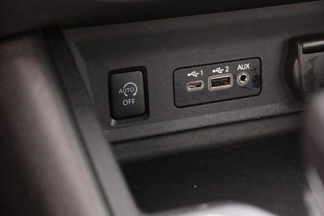 Used 2024 Nissan Sentra SV FWD image 19