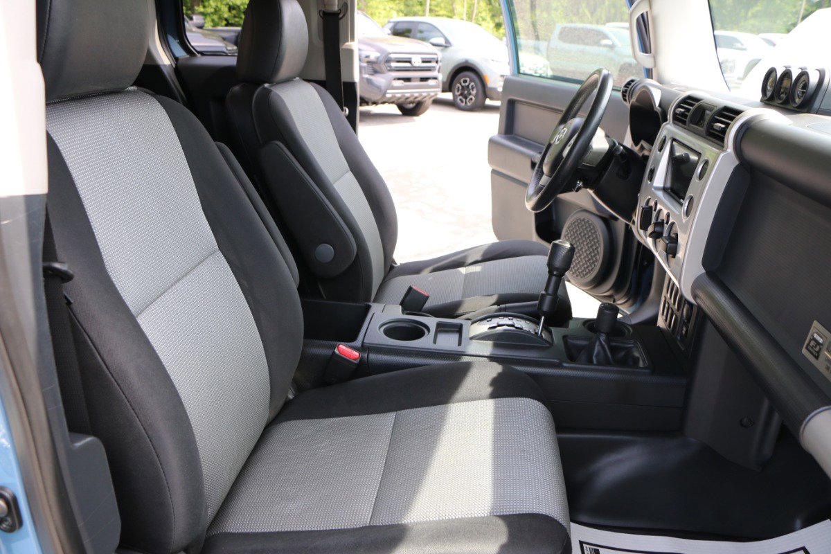 Used 2014 Toyota FJ Cruiser 4WD w/ Trail Teams Ultimate Edition image 26