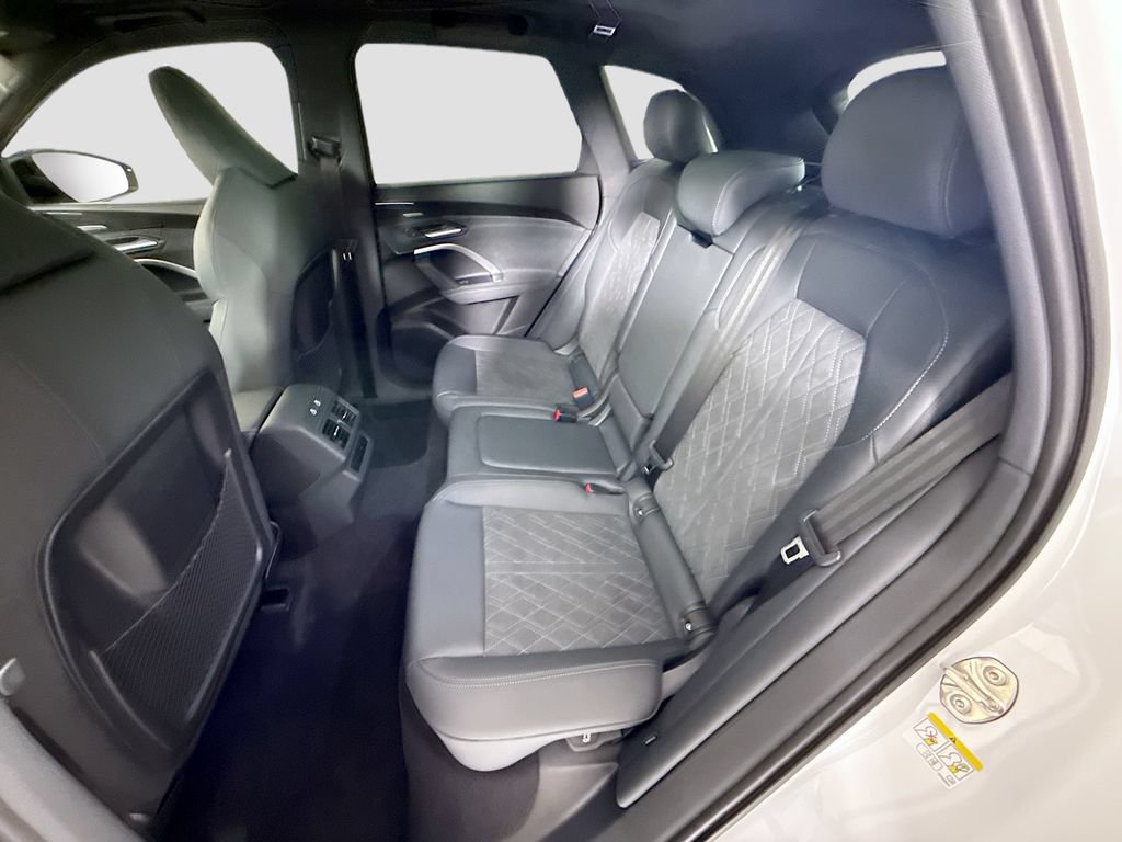 New 2026 Audi SQ5 Premium Plus AWD/4WD image 22