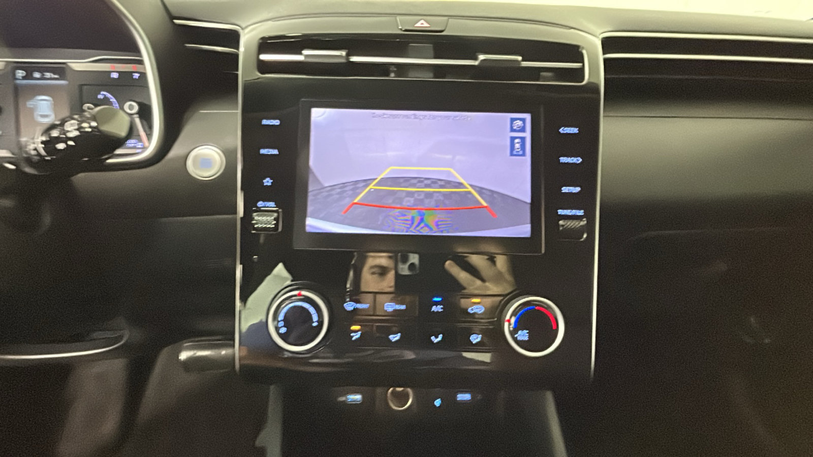 Used 2023 Hyundai Tucson SEL AWD/4WD image 29