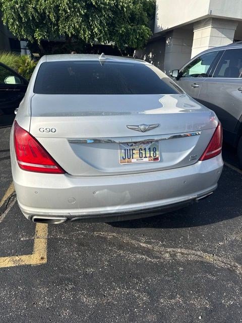 Used 2017 Genesis G90 5.0 Ultimate AWD/4WD image 5