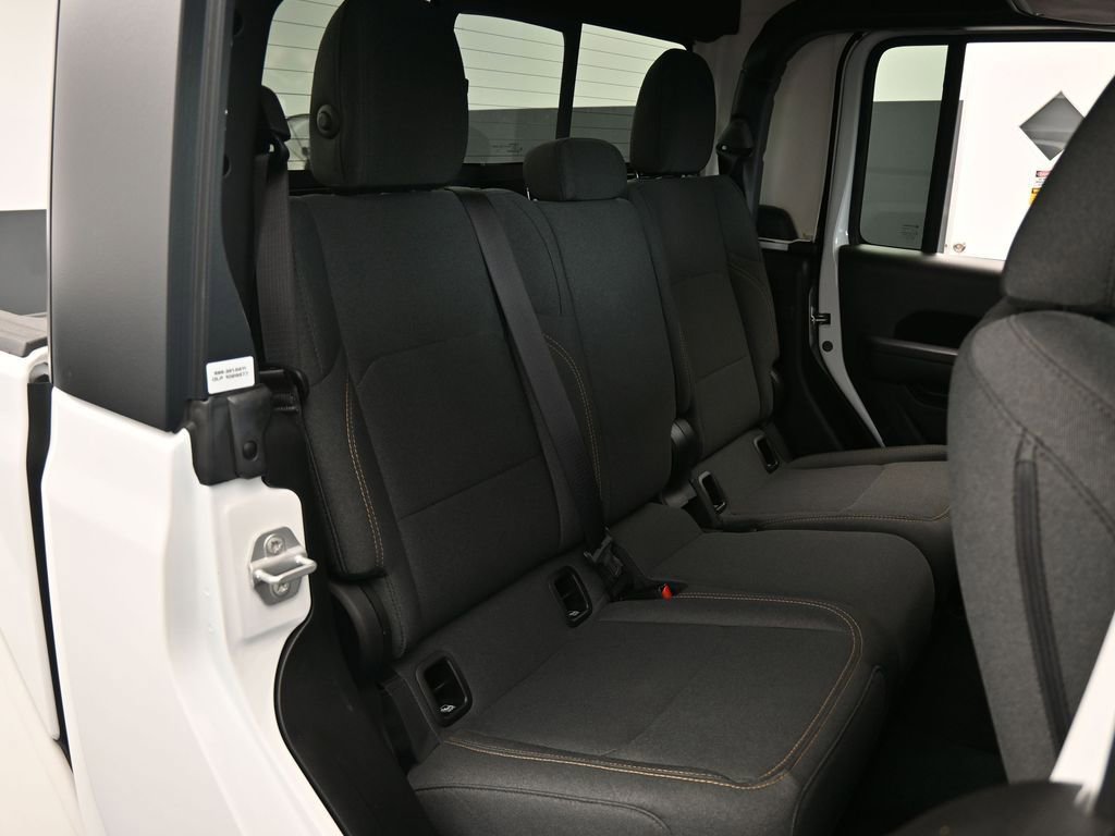 Used 2024 Jeep Gladiator Sport image 42
