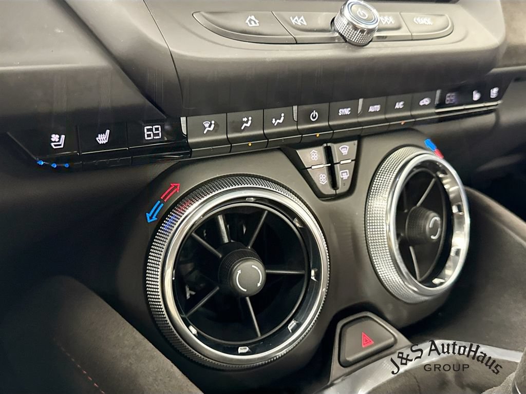 Used 2023 Chevrolet Camaro ZL1 RWD image 21