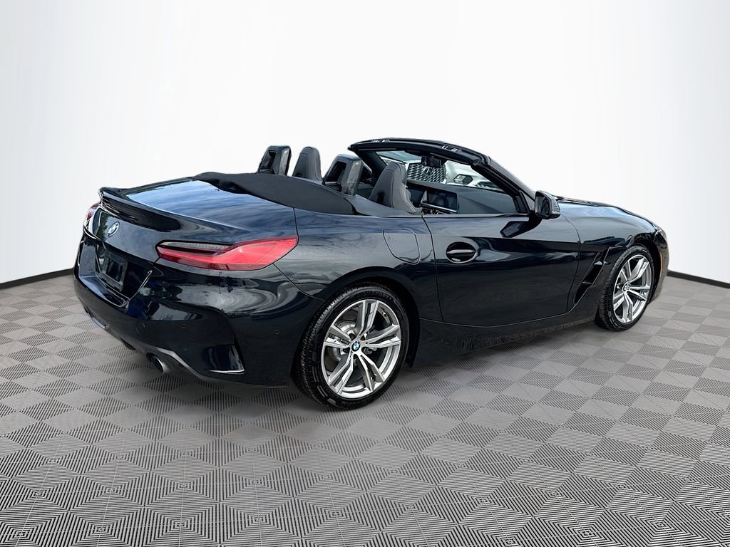 Used 2019 BMW Z4 sDrive30i w/ M Sport Package image 8