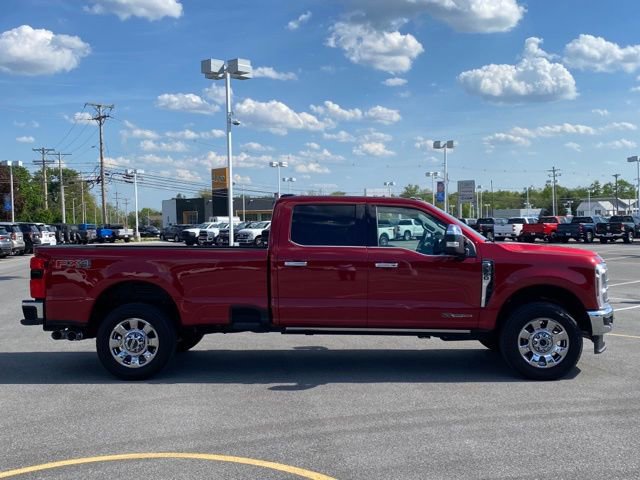 Used 2025 Ford F350 Lariat w/ Lariat Ultimate Package AWD/4WD image 6