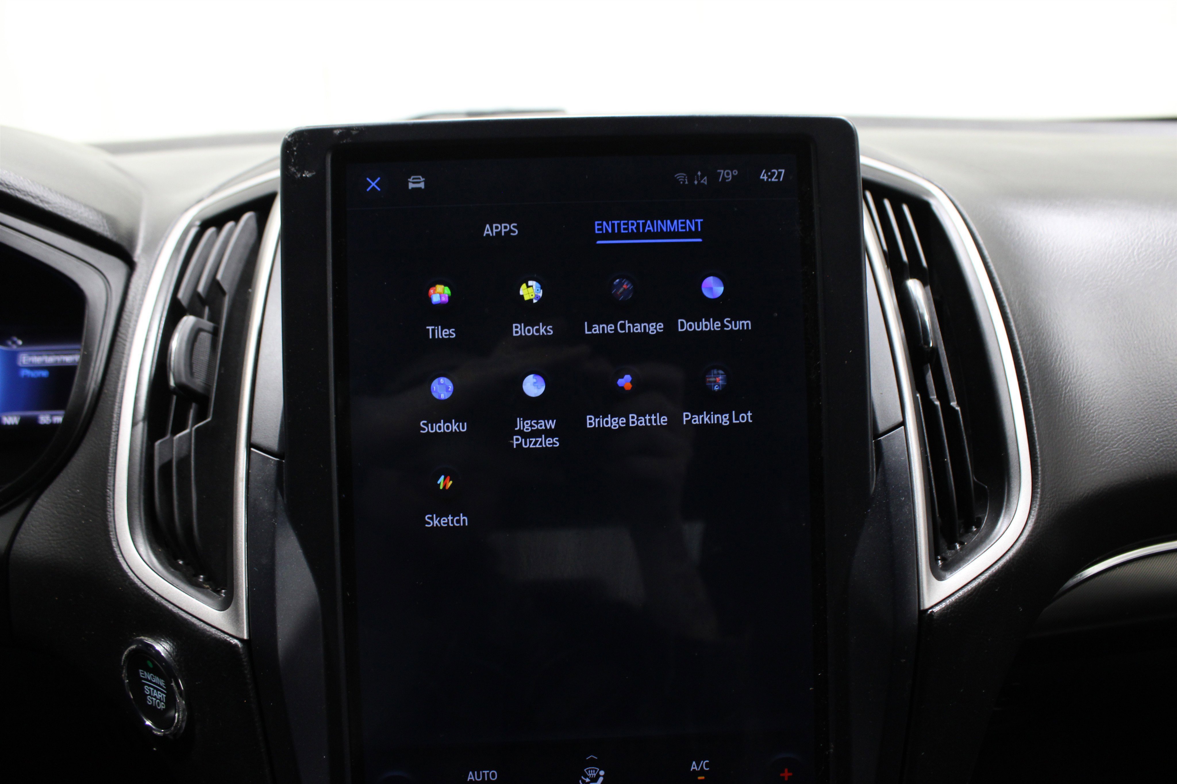 Used 2022 Ford Edge ST-Line image 16