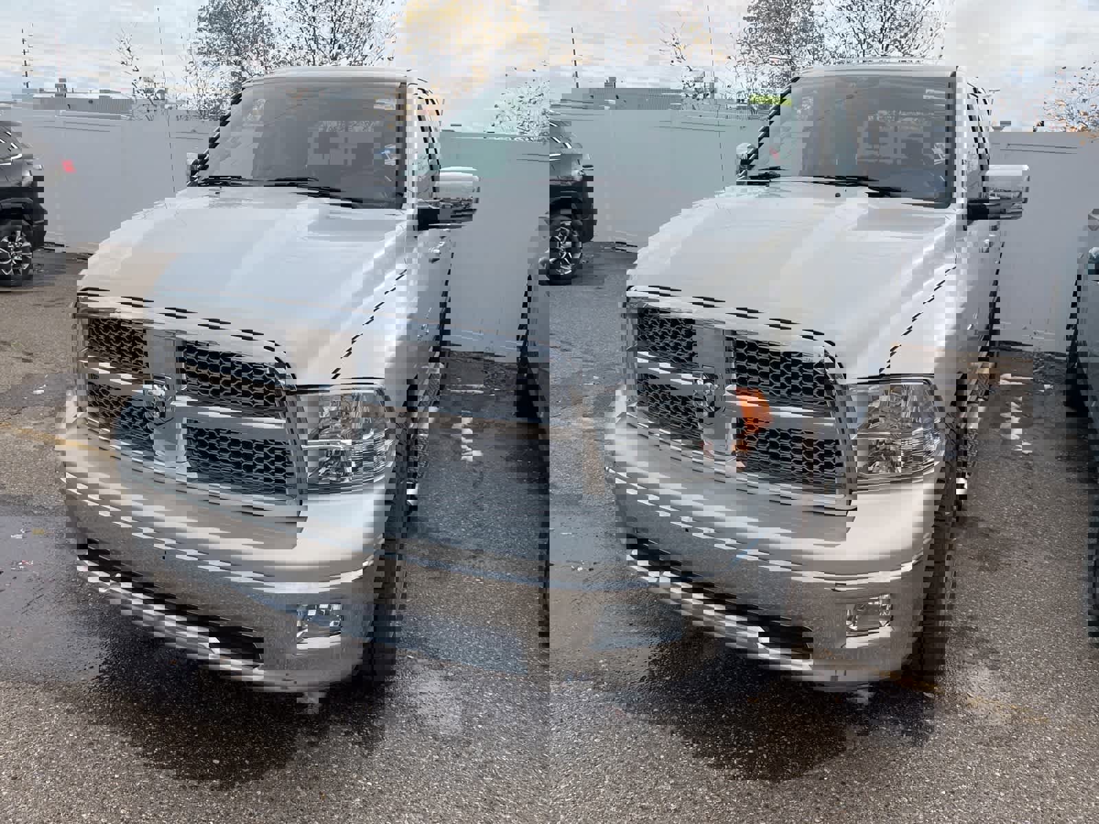 Used 2010 Dodge Ram 1500 Truck Laramie image 4