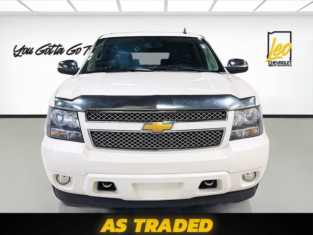 Used 2012 Chevrolet Suburban LTZ image 2
