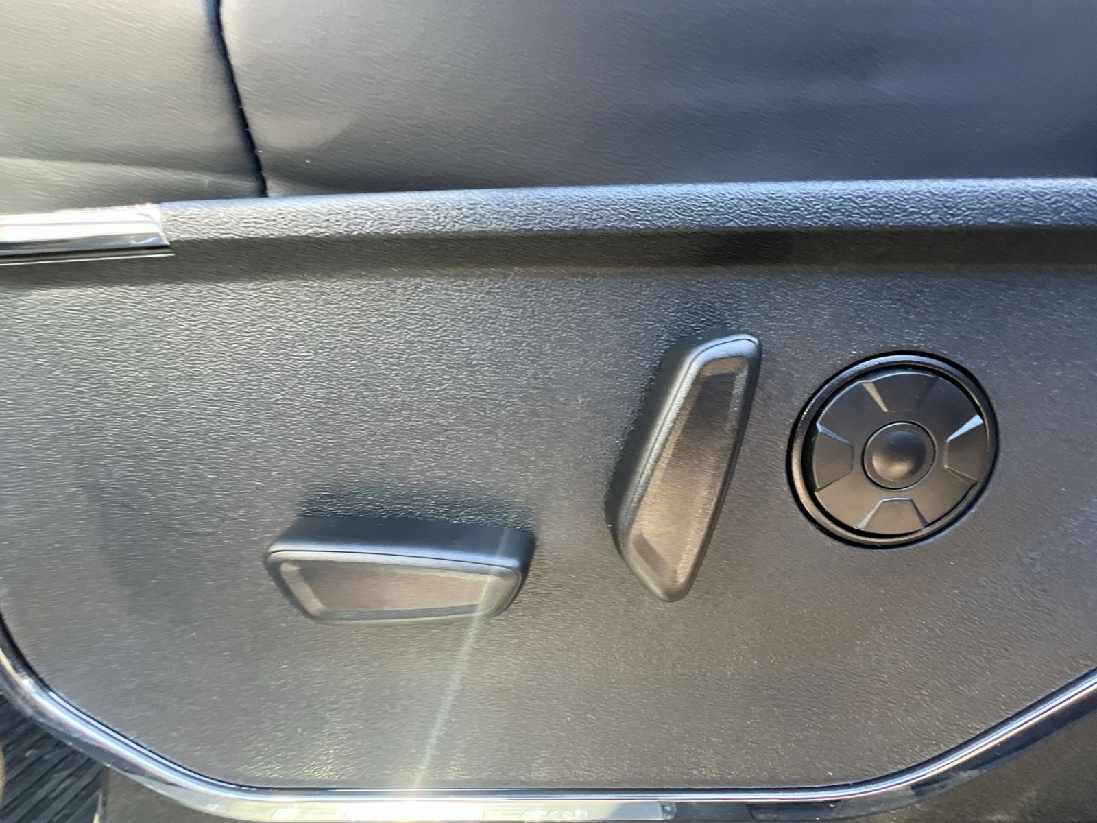 New 2026 Ford F450 Platinum image 14