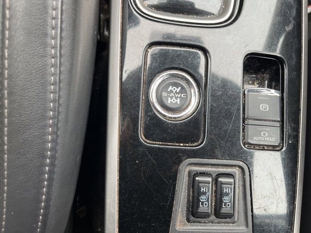 Used 2020 Mitsubishi Outlander SEL image 24