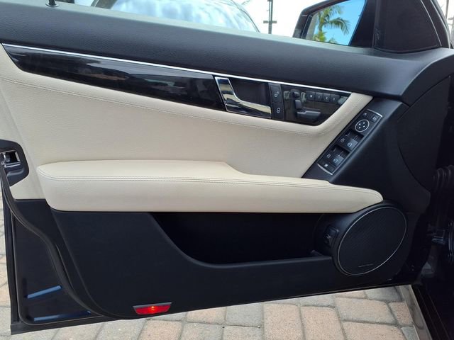 Used 2013 Mercedes-Benz C 350 Sport w/ Full Leather Seating Pkg image 22