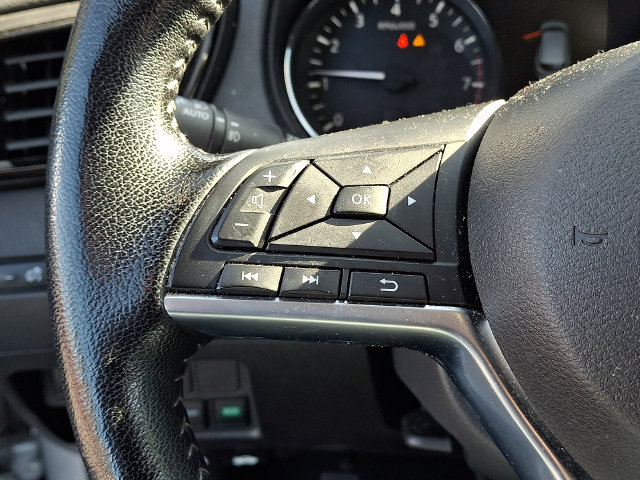 Used 2022 Nissan Rogue Sport SV AWD/4WD image 21