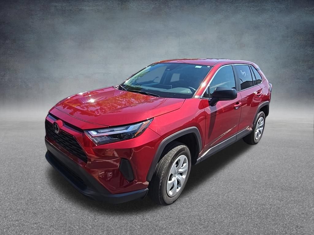 Used 2025 Toyota RAV4 LE AWD/4WD image 4