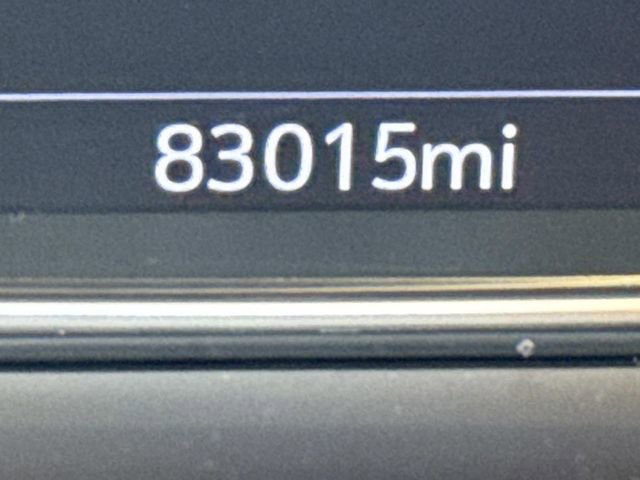 Used 2021 GMC Yukon SLT w/ SLT Luxury Package image 32