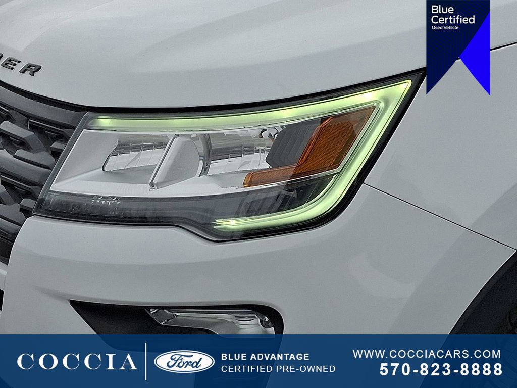 Certified 2018 Ford Explorer XLT w/ Equipment Group 202A image 9